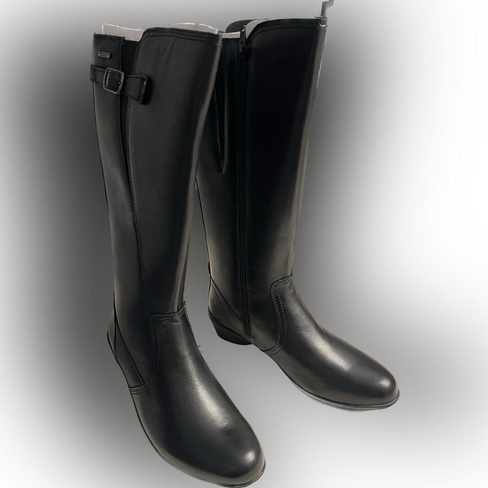 LIKE NEW: Rockport Women’s Tall Boot, Size 10M
